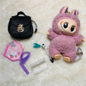 POP MART The Monsters - Tasty Macarons Vinyl Face Pink Blush with accessories